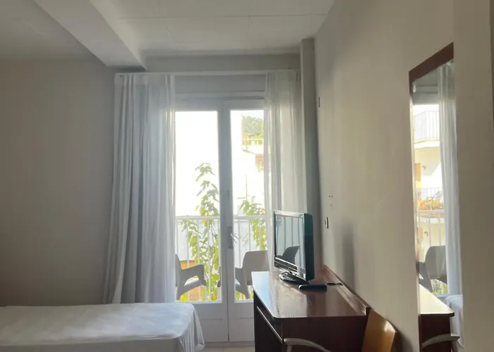 Ght Simeon Hotel *