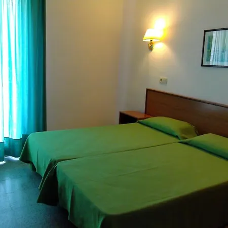 Simeon Hotel